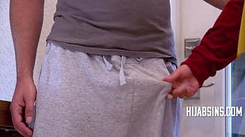 Pelatih Fitness Ngentot Klien Arab Eksotis Yang Menggairahkan