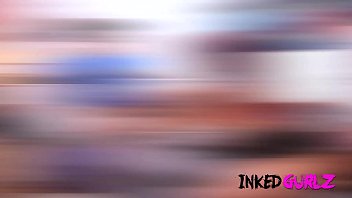 Tiga Badan Bergelora: Ibu Tiri Bergincu Tato Dan Petualangan Seks Liar