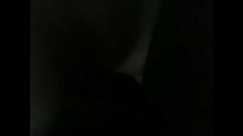 Novinha Safada Pós-baile Leva O Amigo Pra Trepar No Chão Da Sala Enquanto A Mãe Vê Novela E Depois Fica Quieta Assistindo A Filha Putinha Ser Comida No Pé Da Própria Cama
