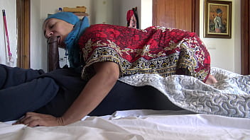 Pelayan Hotel Turki Tak Gentar Saat Tamu Prancis Pamer Kontol Hitam Gede