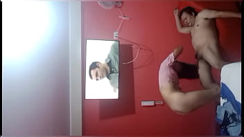 Kakak Tiriku Menangkapku Di Kamar Ayah, Memaksaku Untuk Melayani Batangnya Dan Menghajar Keras, Oh Nikmat, Pacuri Aku Aku Adalah Jalangmu Saudari Tiri