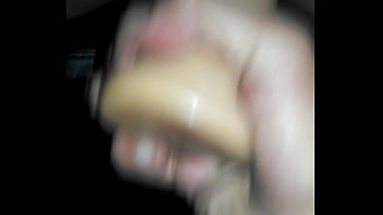 Perempuan Jalang Mainin Mainan Dan Merengek Minta Kontol