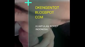 Jilbab Panas Yang Menggoda