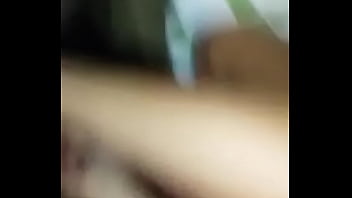 Tiga Serangkai Desi Dengan Gadis Manis Yang Menggoda
