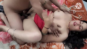 Gairah Malam India Dengan Suara Desi Yang Menggoda