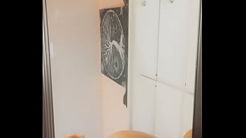 Yenniferpink Menggila Dengan Memek Basahnya Yang Minta Dikocok