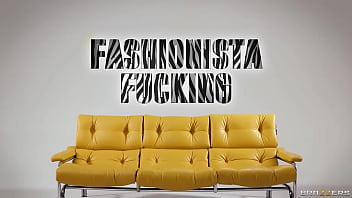Gadis Fashionista Tersepak Zaawaadi / Brazzers / Masukkan Kode Xvpromo Di Situs Resmi Untuk Diskon Gila