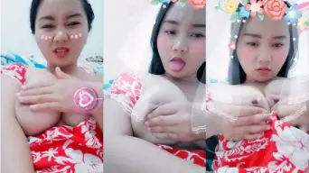 Gadis 19 Tahun Payudara Montok Menggoda Dan Menggairahkan