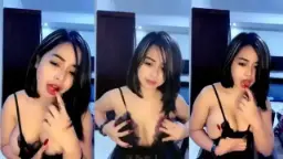 Host Cantik Zf Key Remas Payudara Besar Dan Mulus