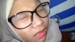 Mengaduh Nikmat Saat Badan Terguncang