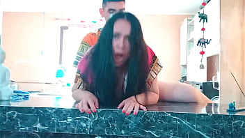 Ibu Tiri India Menggoda Anak Tirinya Di Dapur