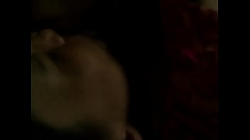Desi Bhabhi Yang Liar Menggoda Dengan Mulut Penuh Nafsu