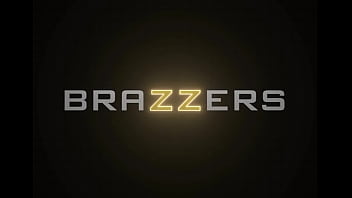 Gadis Mesum Di Sauna Resmi Mesir / Brazzers / Masukkan Kode Xvpromo Di Situs Resmi Untuk Diskon