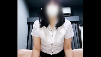 Menggila Di Ranjang Dengan Gadis Teknik Yang Haus Orgasme