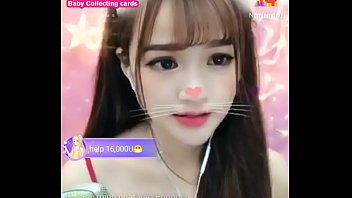 Gadis Asia Manis Bercerita Sensual Di Uplive
