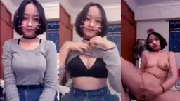Atifah Tiktokers Cantik Yang Lagi Sange Colmek Desah Panas