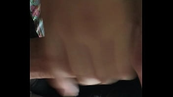 Istri Tionghoa Cantik Tampil Wajah, Ngentot Mulut Sampai Keluar Sperma