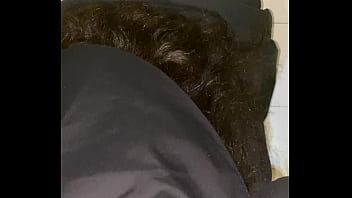 Mandi Cinta Di Kamar Mandi Kantor, Sekretaris Berhijab Arab Yang Menggoda