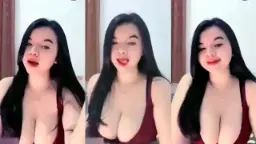 Ressa Toge Padet Bening, Host Cantik Yang Bikin Napsu Melambung