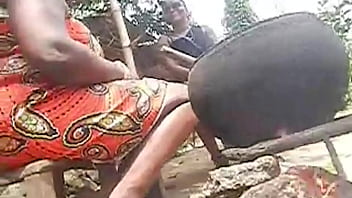 Dia Menangkapku Ngentot Adik Tiriku Di Rumah Nenek Tiriku, Lalu Bergabung Dalam Pesta Panas Kami, Adegan Berdosa Di Suatu Tempat Di Afrika Bagian 2