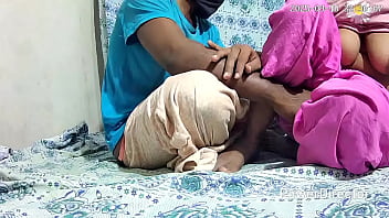 Payudara Montok Dasi India Dan Adik Ipar Berahi – Eps 2