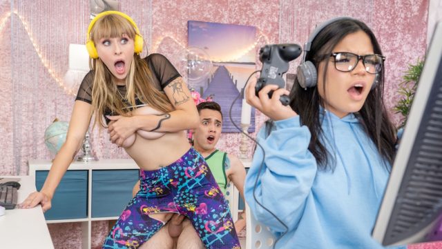 Streamer Seksi Ini Siap Menggoyang Duniamu Sampai Puncak