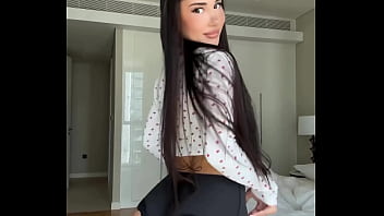 Gadis Arab Seksi Menggoda Dengan Tarian Panas