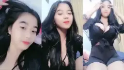 Live Streaming Cewek Toge Lingerie Hitam Menggoda