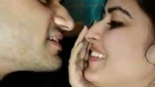 Video Panas Pasangan India Beraksi