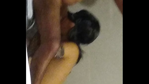 Neha Mandi Sambil Ngewein Abang Tirinya, Suara Panasnya Bikin Greget!