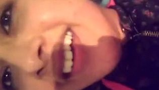 Video Panas Gadis Punjab Dengan Bunga Di Kemaluan