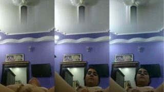 Wanita Telanjang Dari Lahore Mengocok Memeknya Dalam Video Mesum Pakistan