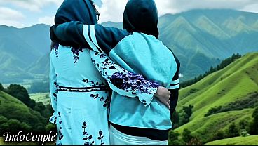 Istri Berjilbab Nakal Selingkuh Saat Suami Asyik Di Bali, Digoyang Pacar Sampai Tumpah Dalam Mulut. Kisah Nyata Perselingkuhan Istri.