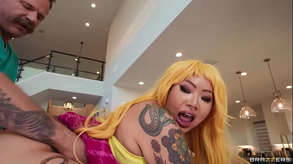 Goyang Ganas Connie Perignon Dan Kimmy Kimm Di Brazzers, Masukin Kode Xvpromo Buat Diskon Gede!