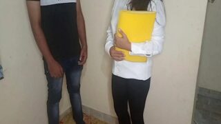 Bos Galak Ngentot Karyawannya Di Kamar Mandi
