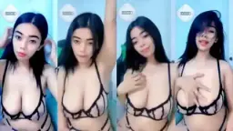 Ica Bergoyang Menggoda Dengan Bikini Seksi Yang Bikin Tergoda