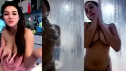 Mozara Bugil Polos Live Streaming Mandi Hot