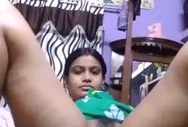 Tante Desi Pamer Celah Basah Di Video Panas