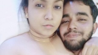 Video Mms Panas Dan Menggoda Pasangan India Bugil