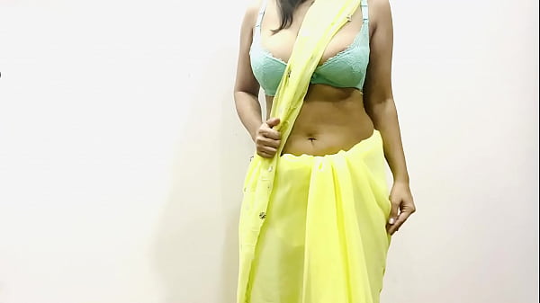 Trailer – Bhabhi India Montok Menggoda Dengan Saree Kuning Yang Ketat