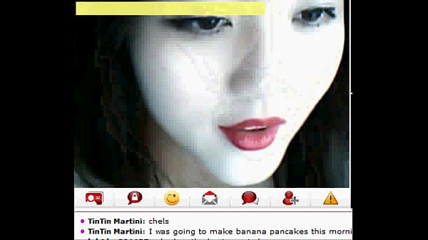 Gadis Tionghoa Seksi Di Depan Kamera