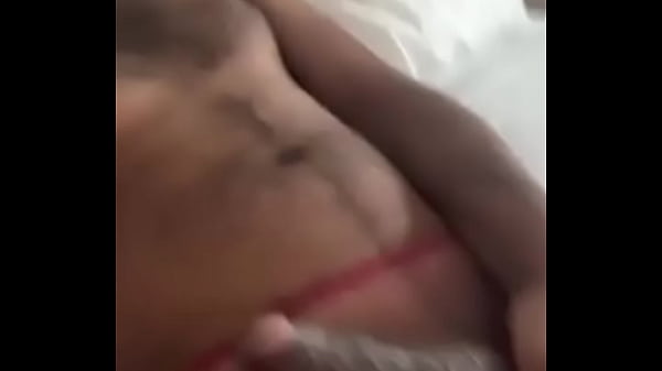 Tante Sama Berondong Indo