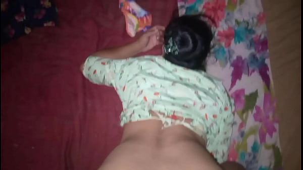 Desi Cewek Lagi Digebukin Pelukan Panas