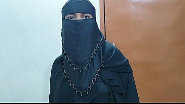 Video Ngentot Istri Cantik Berhijab Bos India Di Rumah Gua, Keras Banget.