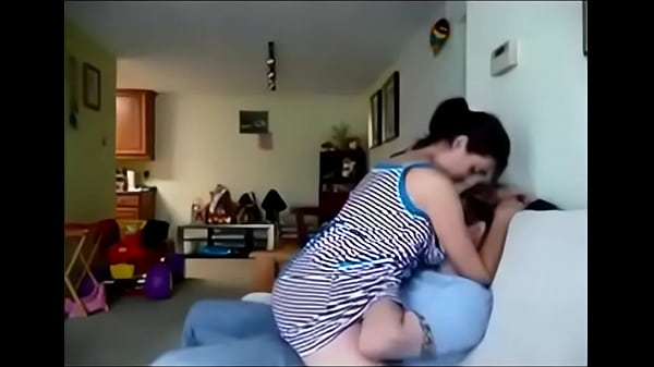Video Panas Gadis India Amateur Digebukin Di Depan Kamera