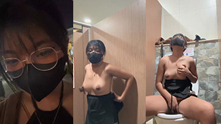 Bokep Indo Pas Main Ke Mall, Tiba-tiba Mek* Langsung Basah.