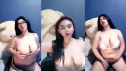 Tobrut Cantik Binal, Goyangannya Bikin Makin Pengen, Bikin Ngiler Tiap Liat.