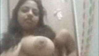 Video Bugil Selfie Kerala Mulachi Paru, Bikin Keringetan Lihatnya