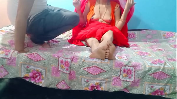 Pas Lagi Sepi Di Rumah, Mbak Ipar Langsung Buka Rok Di Depan Adik Ipar, Bikin Suasana Makin Panas.