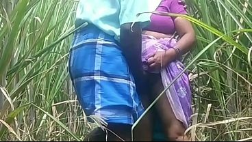Desa India, Pasangan Bercinta Di Alam Bebas, Nafsu Liar Tak Terbendung